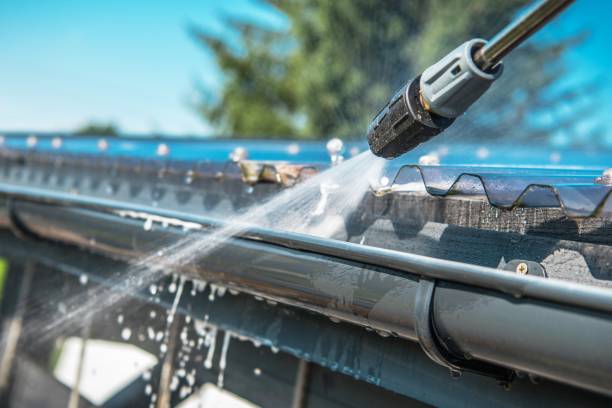 Why Choose Our Certified Pressure Washing Experts for Your Project Needs in Lyndonville, VT?